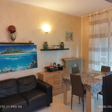 Apartment Vercelli Holiday House