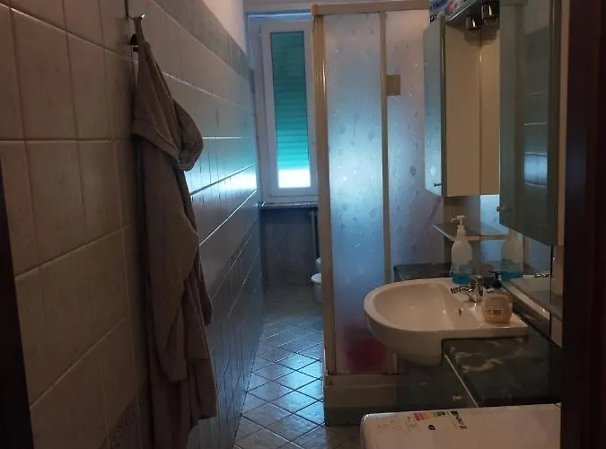 Vercelli House 아파트 *